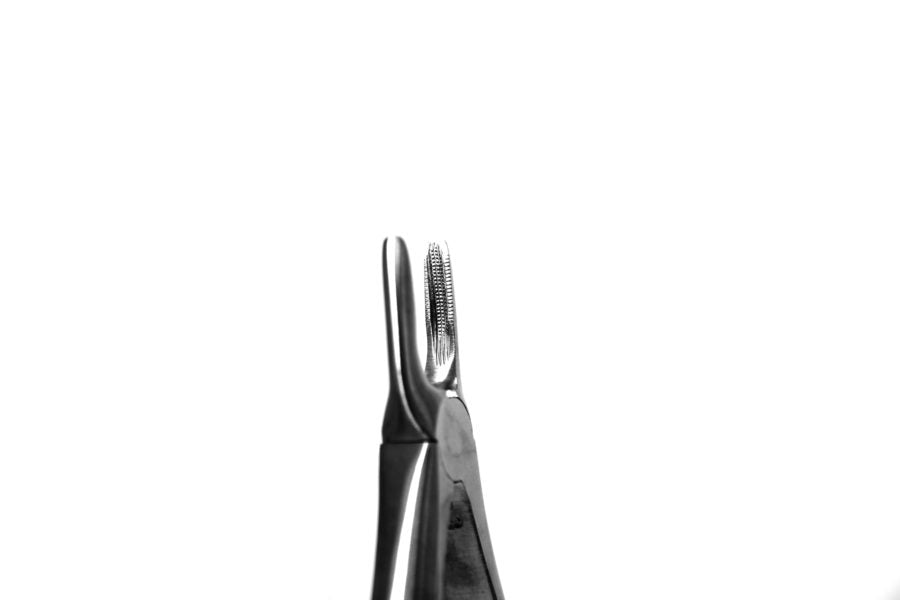 Tooth  Extraction Forceps  No. 29  Upper Front Roots  (S26.09) -SS WHITE